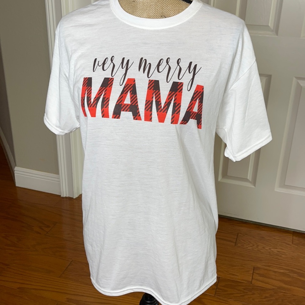 Christmas Very Merry Mama T shirt